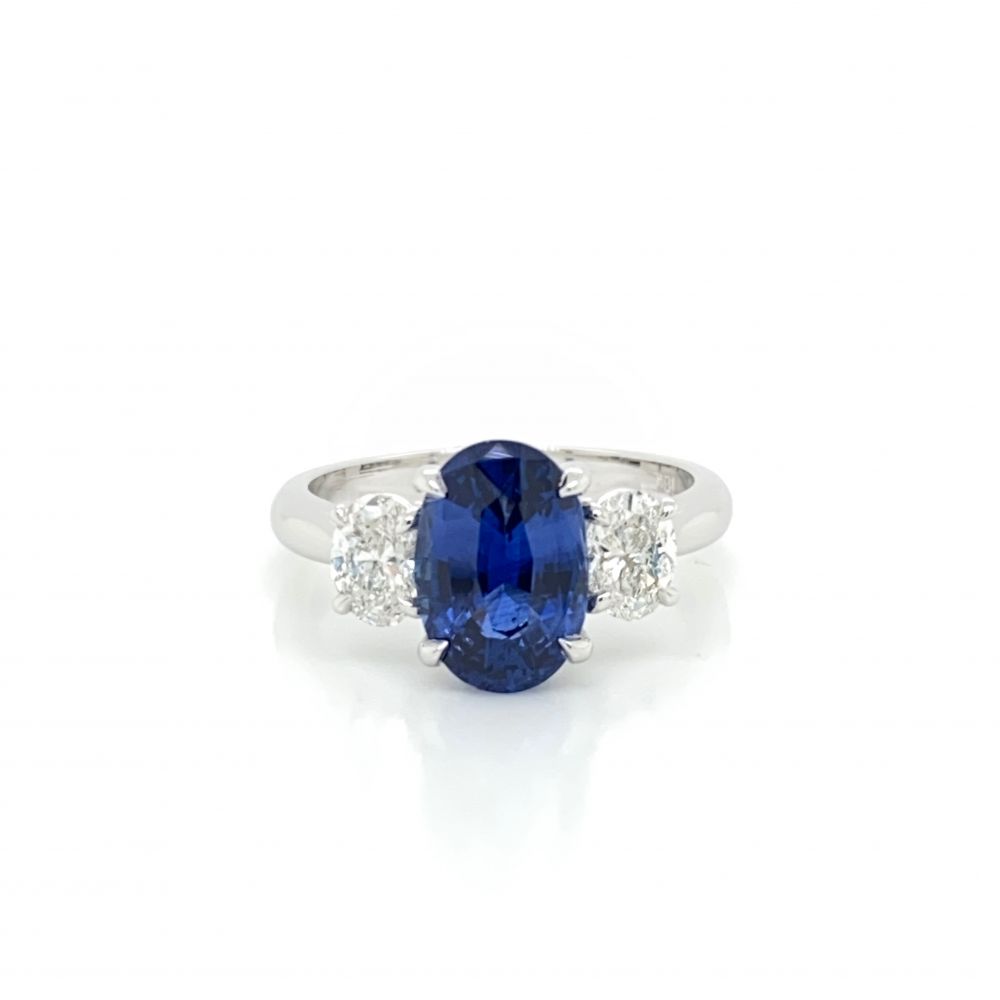 square shaped blue sapphire stone ring in platinum plating with cz -